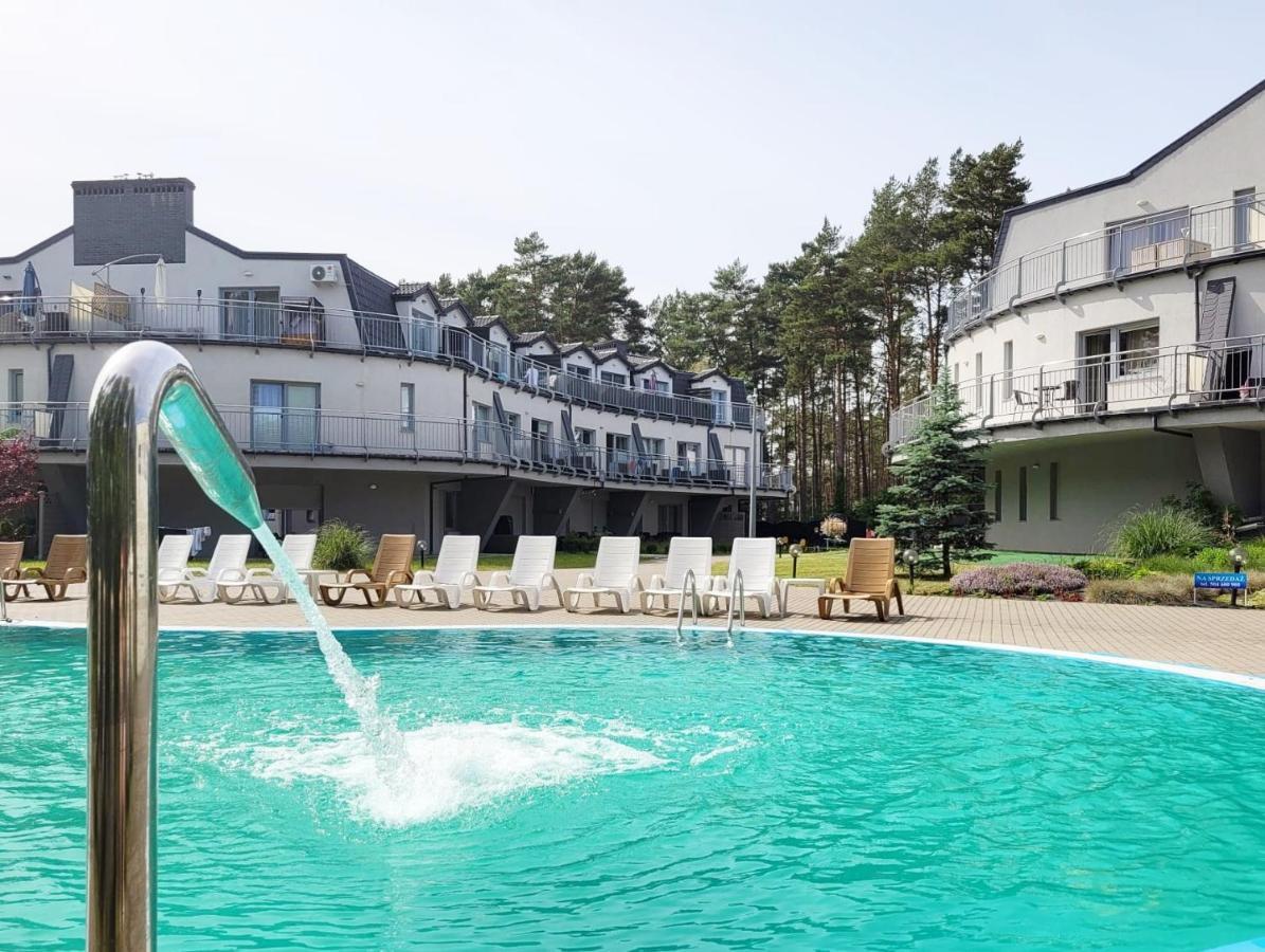 Pine Point Apartament With Terrace, Shared Pool, Tennis Court Pobierowo Bagian luar foto